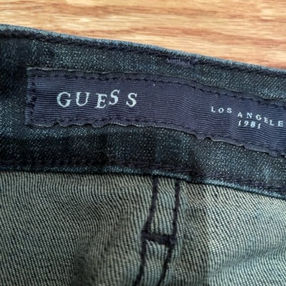 2 Pairs Guess Jeans Size 23 - Picture 10 of 11